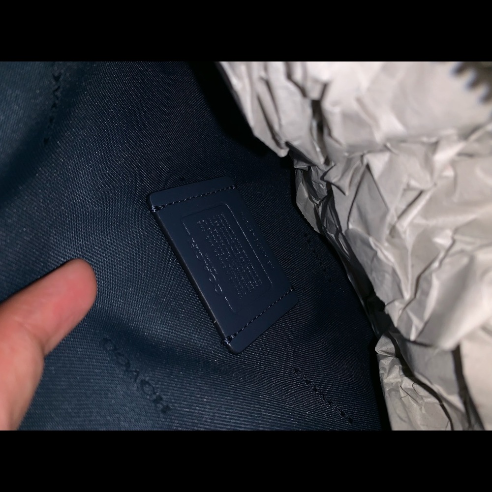 Sae❗️🦋 new Coach Crossbody 🦋 - Picture 7 of 8